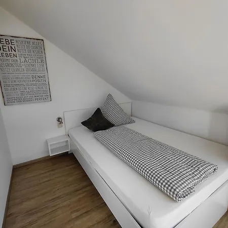 Karin 3* Breitengüßbach
